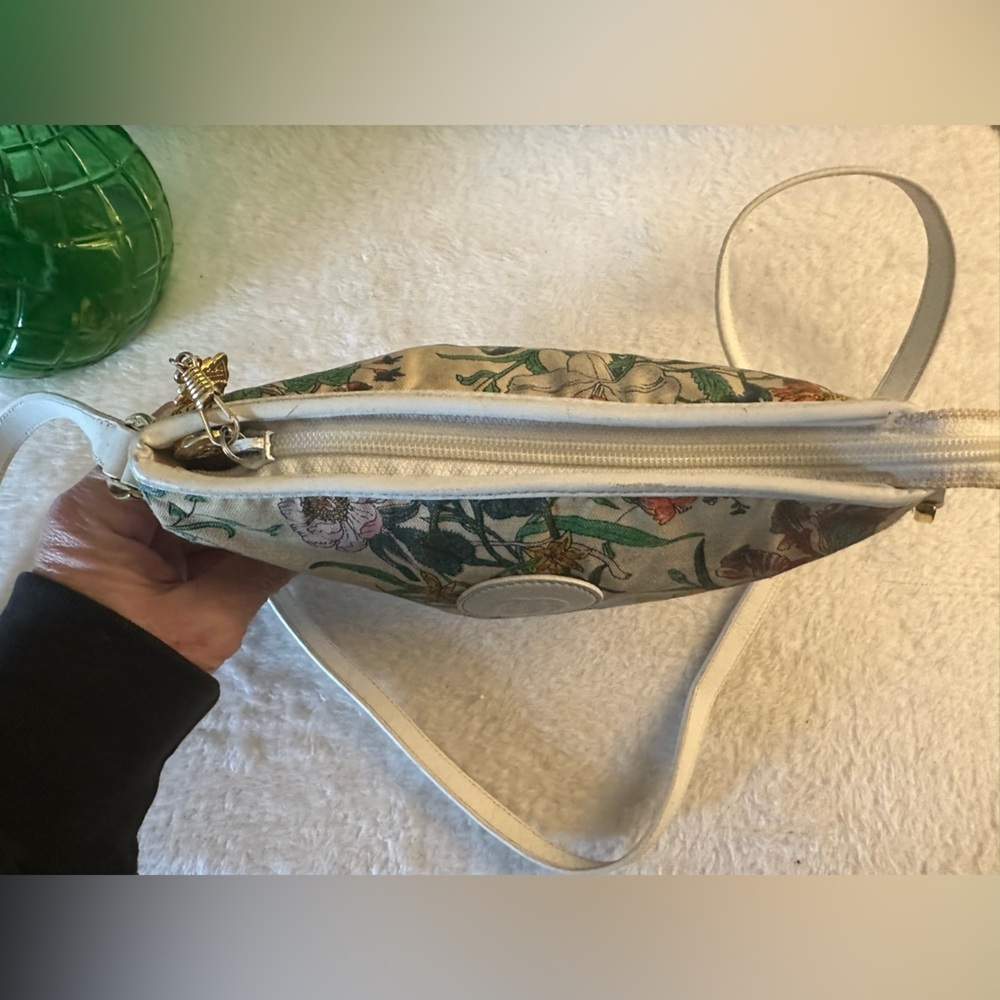 1970’s/1980’s Gucci Flora Crossbody Purse - Picture 12 of 15